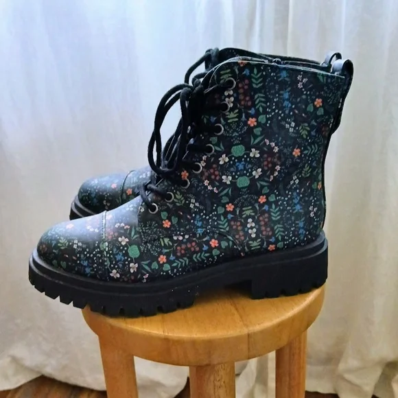 SO Jupiter Floral Combat Boots - Picture 4 of 8